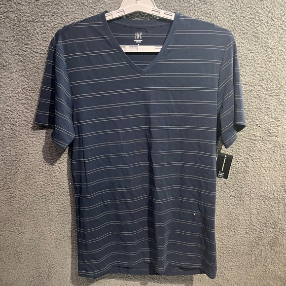 INC International Concepts Men's Striped V-Neck T-Shirt Casual Tee - Picture 1 of 7